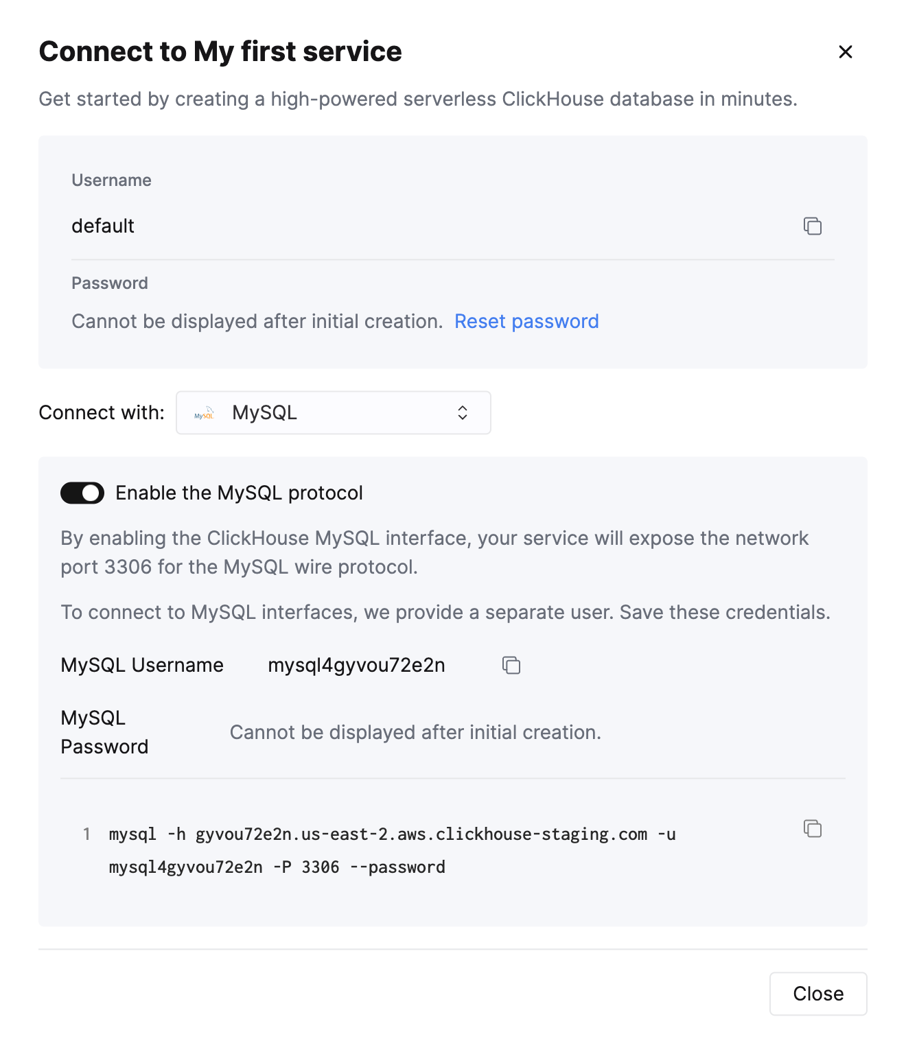 MySQL 인터페이스가 활성화된 상태에서 연결 세부 정보를 보여주��는 ClickHouse Cloud 연결 화면